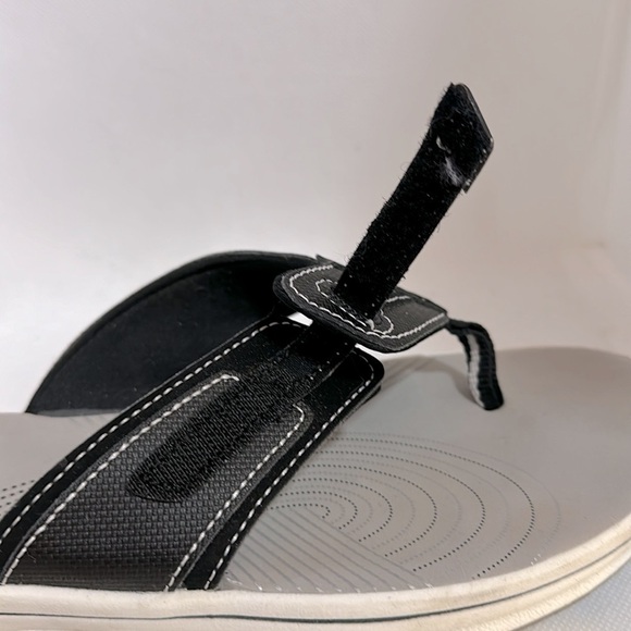 Clarks Couldsteppers Black Adjustable Strap Sandals Size 9 - EUC - Picture 5 of 13